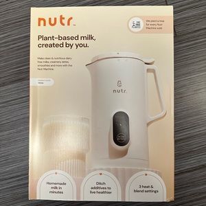 Brand new in box Nutr machine